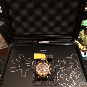 Invicta Mickey Mouse Watch *MINT*